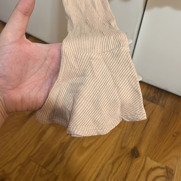 Forever 21 mauve long sleeve cropped top. - Picture 3 of 3